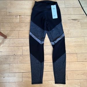 Alo Shiela Soft Leggings Sz XS
